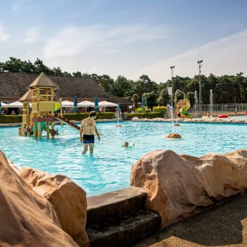 Camping in Limburg met zwembad